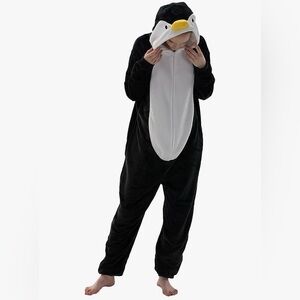 Snug Fit Unisex Adult Onesie Pajamas, Penguin Cosplay 1-Piece Sleepwear Homewear